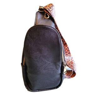 BLACK GUITAR STRAP SLING BAG